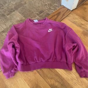 Girls Nike crewneck